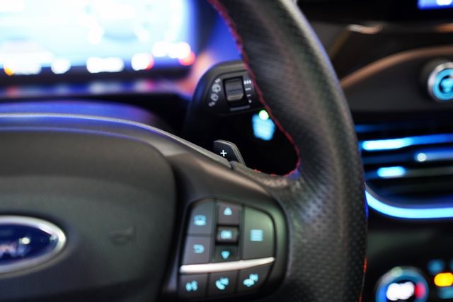 EcoBoost250 AWD ST-Line數位儀錶、電動椅、手機無線充、ACC、B&O音響 、撥片、電尾門、全景天窗  第12張相片