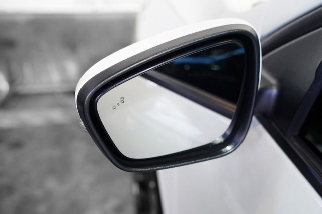 EcoBoost250 AWD ST-Line數位儀錶、電動椅、手機無線充、ACC、B&O音響 、撥片、電尾門、全景天窗  第18張相片