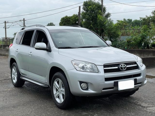 一手車只跑9萬KM的RAV4 !  第3張相片