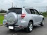 一手車只跑9萬KM的RAV4 !  第4張縮圖