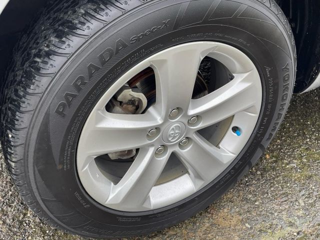 一手車只跑9萬KM的RAV4 !  第15張相片