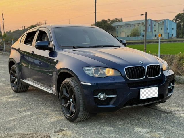 X6 35I 稀有藍色白內裝  第1張相片
