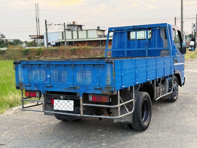 堅達 3.5頓 . 原廠保養  第4張相片