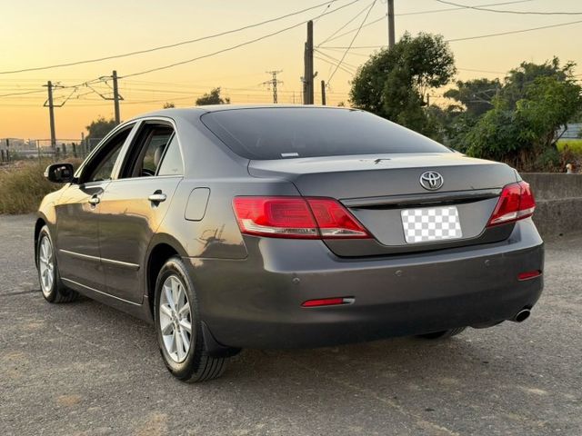 2011年 6.5代 , 末代小改款CAMRY 2.0 黑內裝  第2張相片