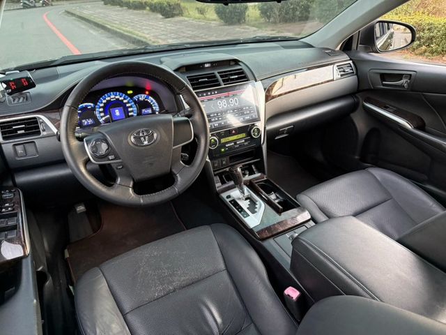 油電車 . 車況極好 ! 一桶油能跑800KM以上 !!  第6張相片