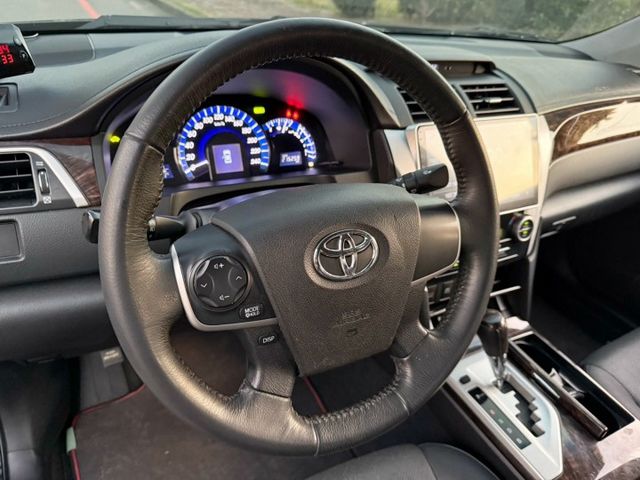 油電車 . 車況極好 ! 一桶油能跑800KM以上 !!  第10張相片