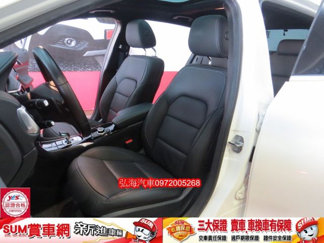 2019年~INFINITI Q30~ 1.6 旗艦影音~一手女用車~環景~全程原廠紀錄~自動煞車功能~盲點~僅跑三萬~  第6張相片