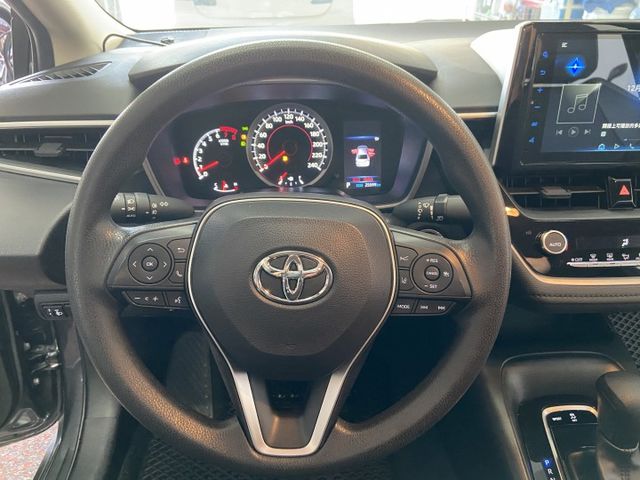 2023年7月TOYOTA ALTIS 1.8 汽油版 大改款 僅跑兩萬 IKEY版 升級車距功能 原廠多功能影音  第7張相片