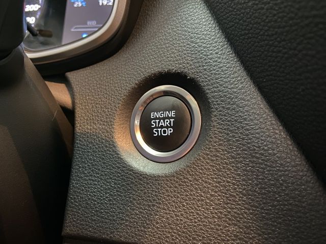 2023年7月TOYOTA ALTIS 1.8 汽油版 大改款 僅跑兩萬 IKEY版 升級車距功能 原廠多功能影音  第9張相片