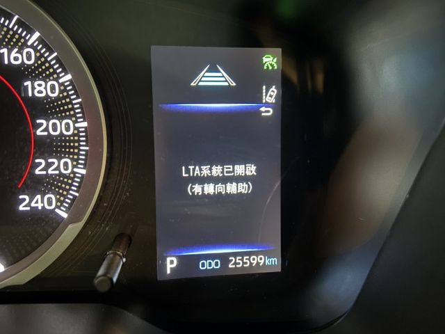 2023年7月TOYOTA ALTIS 1.8 汽油版 大改款 僅跑兩萬 IKEY版 升級車距功能 原廠多功能影音  第11張相片