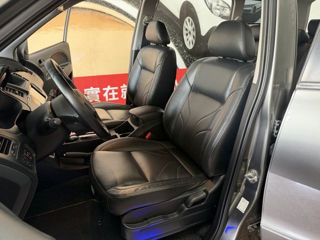 2022年 ZINGER 2.4 自排 旗艦版 僅跑三萬公里 盲點感應 多功能影音 2.4僅繳2.0稅金  第5張相片