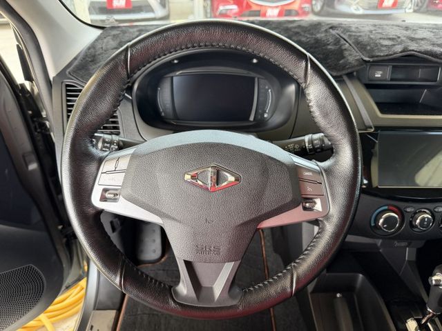 2022年 ZINGER 2.4 自排 旗艦版 僅跑三萬公里 盲點感應 多功能影音 2.4僅繳2.0稅金  第13張相片