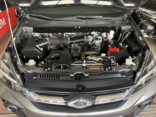 2022年 ZINGER 2.4 自排 旗艦版 僅跑三萬公里 盲點感應 多功能影音 2.4僅繳2.0稅金  第18張相片