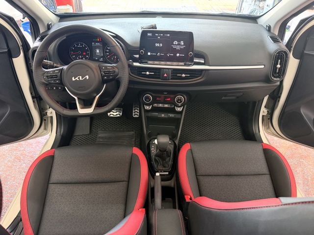 一手女用車 I-KEY 僅跑一萬五千萬公里  選配天窗~冷熱椅~方向盤加熱  第4張相片