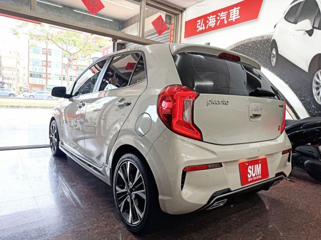 一手女用車 I-KEY 僅跑一萬五千萬公里  選配天窗~冷熱椅~方向盤加熱  第16張相片