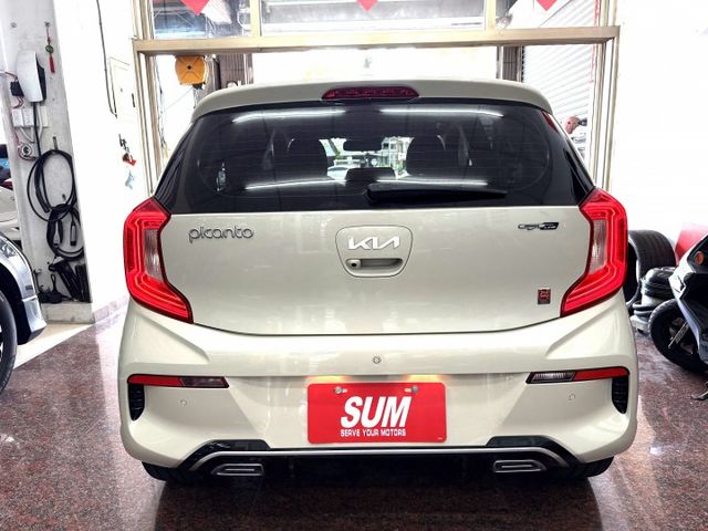 一手女用車 I-KEY 僅跑一萬五千萬公里  選配天窗~冷熱椅~方向盤加熱  第17張相片