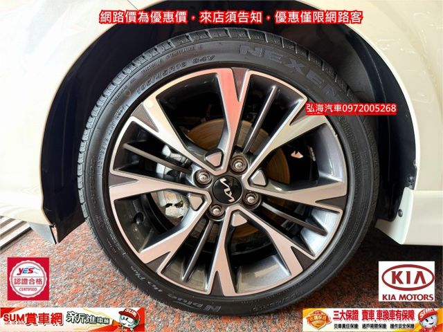 一手女用車 I-KEY 僅跑一萬五千萬公里  選配天窗~冷熱椅~方向盤加熱  第20張相片