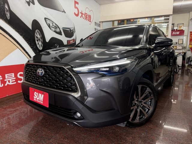 2024年TOYOTA COROLA CROSS 1.8 僅跑三萬 旗艦油電版 I-KEY版 盲點偵測功能  第1張相片