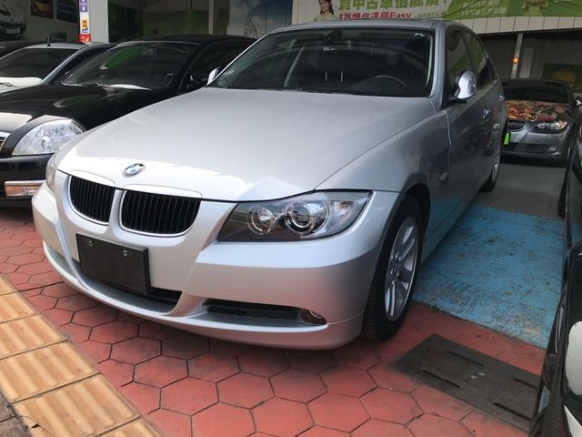 中古車 07年出廠bmw E90 3i 2 0l 黑內裝 可認證 月付3999 Bmw 寶馬 3 Series 3 台中市 Findcar 找車網