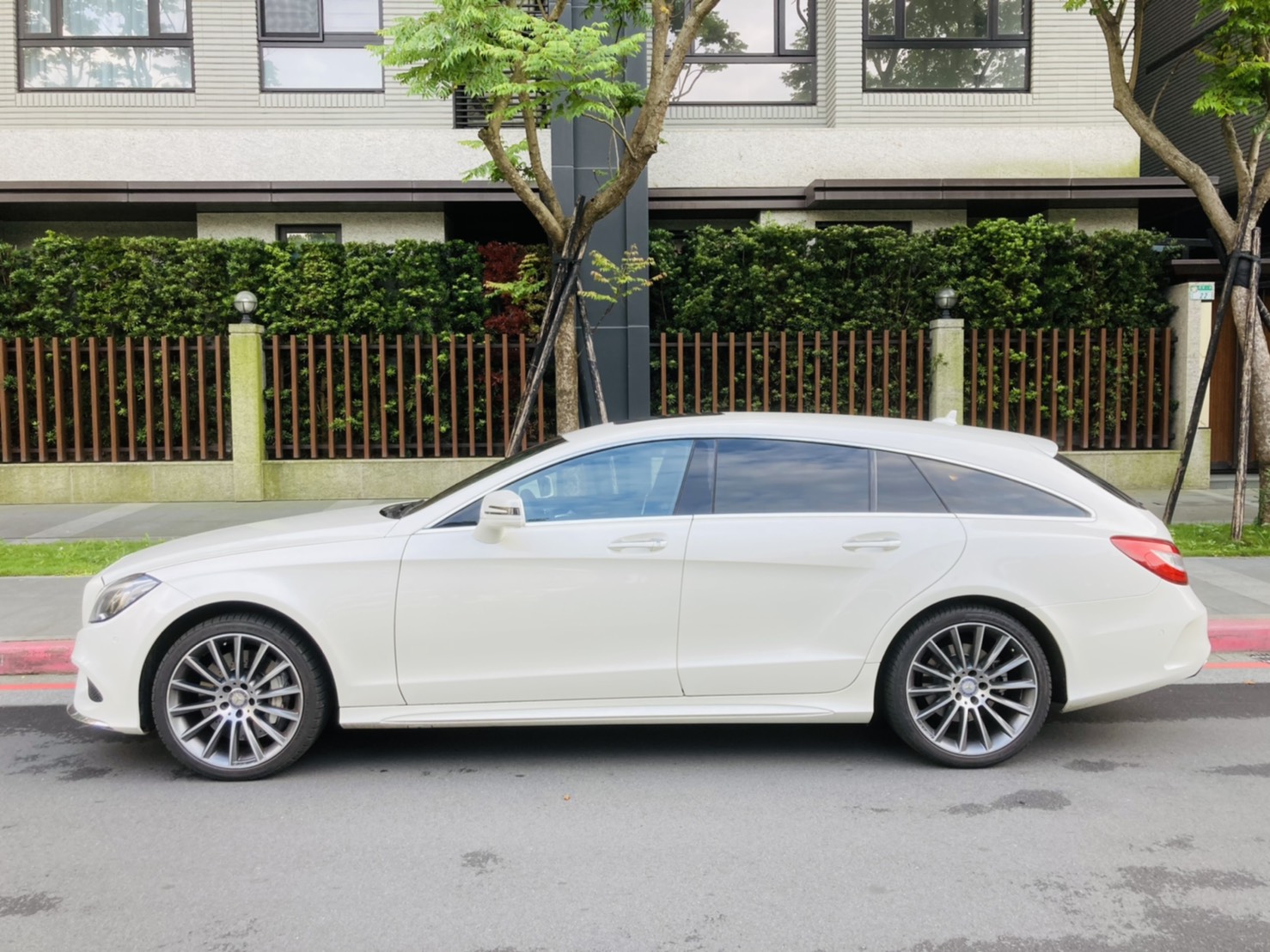 Benz 賓士cls Class 中古車的價格 Findcar 找車網