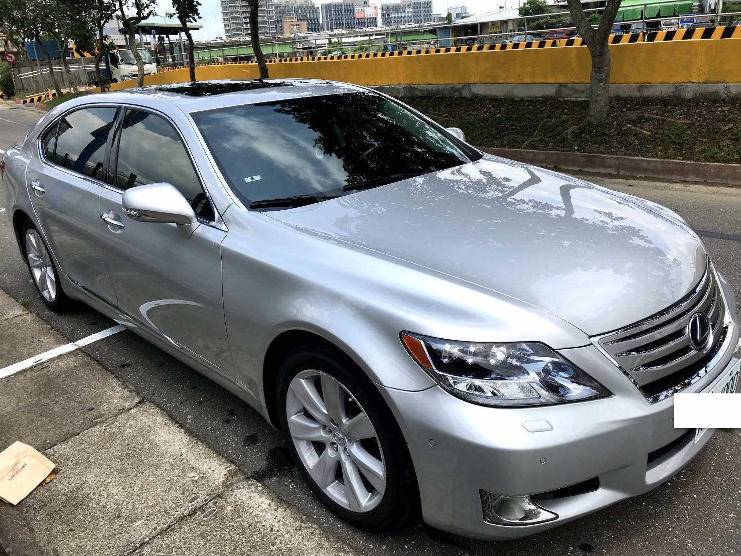 Lexus 淩志ls 中古車的價格 Findcar 找車網