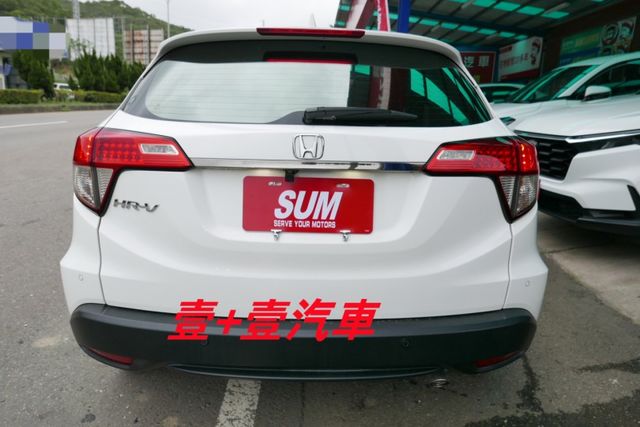 認證通過全車原鈑件只跑4萬多保證里程 I-KEY 定速 換檔撥片 LED頭燈 ABS  第5張相片
