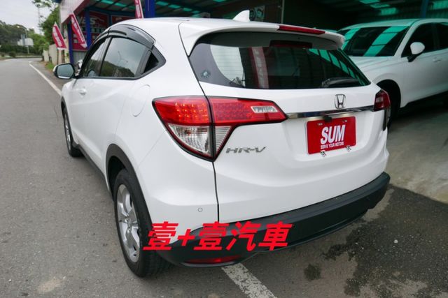 認證通過全車原鈑件只跑4萬多保證里程 I-KEY 定速 換檔撥片 LED頭燈 ABS  第6張相片