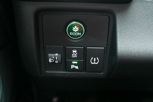 認證通過全車原鈑件只跑4萬多保證里程 I-KEY 定速 換檔撥片 LED頭燈 ABS  第12張相片