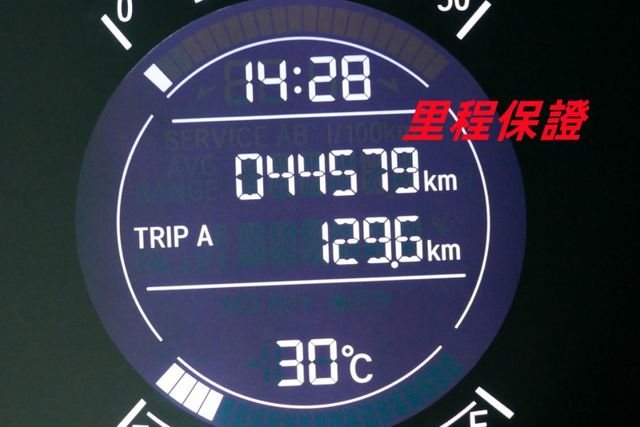 認證通過全車原鈑件只跑4萬多保證里程 I-KEY 定速 換檔撥片 LED頭燈 ABS  第13張相片