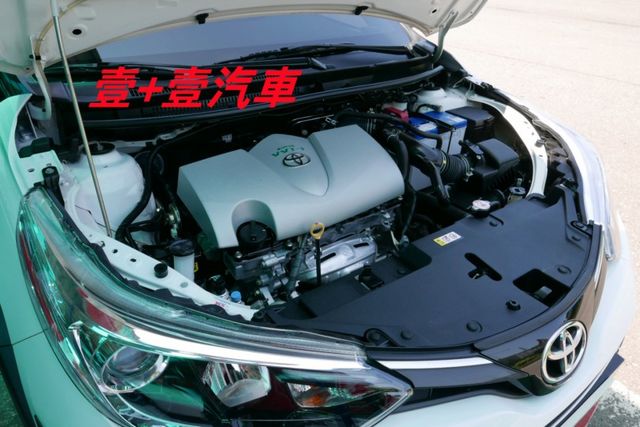 女用在地一手車 認證通過全車原鈑件 跑3萬多保證里程 YARIS CROSSOVER  第17張相片
