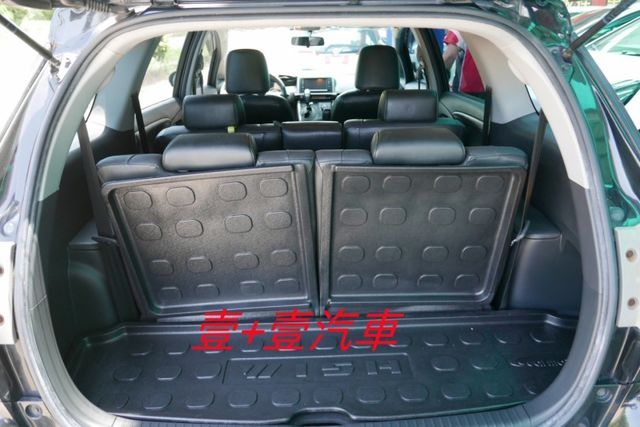 在地一手車 認證通過全車原鈑件 里程保證  定速 倒車顯影  第10張相片
