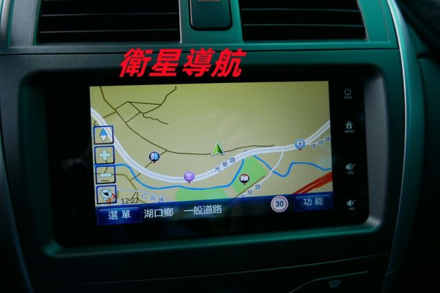 認證通過全車原鈑件保證里程 定速 電動後視鏡 衛星導航 倒車顯影 恆溫  第18張相片