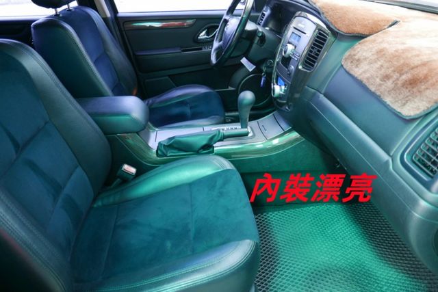 在第一手車 原鈑件里程保證 無待修 好開 內裝漂亮  第7張相片