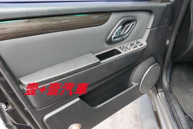 在第一手車 原鈑件里程保證 無待修 好開 內裝漂亮  第13張相片