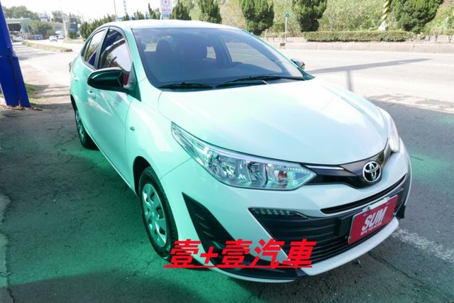 一手車 認證通過全車原鈑件 保證里程 防滑系統 胎壓 ISOFIX  9安全氣囊  第3張相片