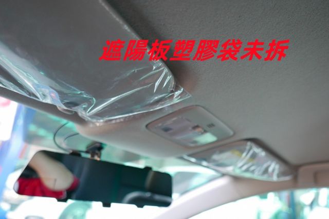 一手車 認證通過全車原鈑件 保證里程 防滑系統 胎壓 ISOFIX  9安全氣囊  第14張相片