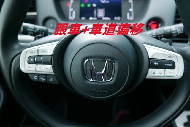 認證通過全車原鈑件 跑2萬多保證里程 跟車系統 車道偏移 盲點偵測 安卓機 LED頭燈 原廠保養  第15張相片
