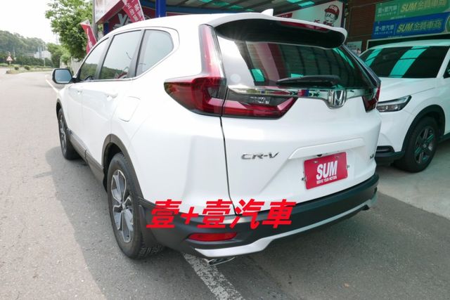 認證通過全車原鈑件 只跑1萬多保證里程 車道偏移 急煞系統 倒車顯影 防滑系統 跟車系統  第6張相片
