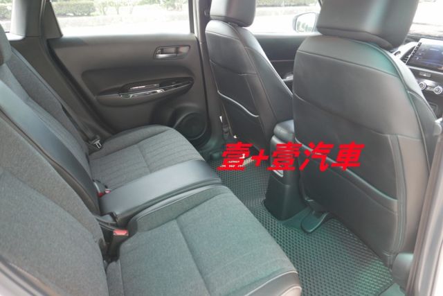 認證通過全車原鈑件 跑2萬多保證里程 跟車系統 車道偏移 盲點偵測 安卓機 LED頭燈 原廠保養  第8張相片