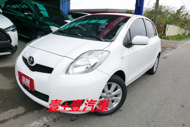 一手車 認證通過全車原鈑件 只跑6萬初保證里程 車況超優 內裝美  第1張相片