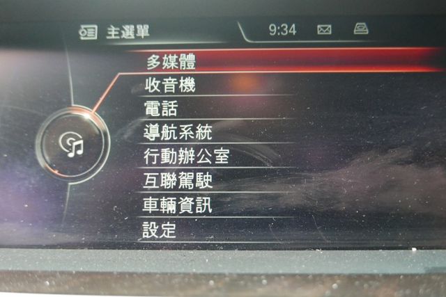 認證通過全車原鈑件 只跑9萬多保證里程 雙前電動椅 電尾門 HID頭燈 快撥鍵 原廠保養 總代理  第16張相片