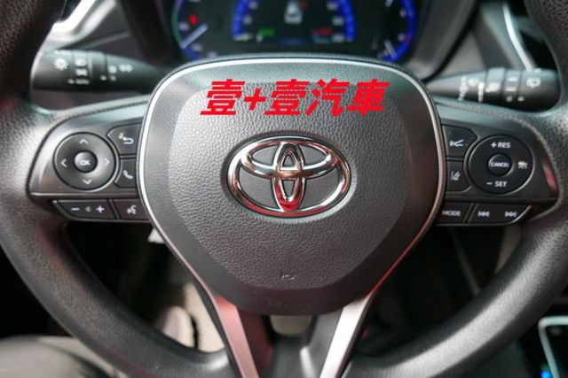 油電 認證通過全車原鈑件只跑4萬多保證里程 車道偏移 跟車系統 急煞系統  第12張相片