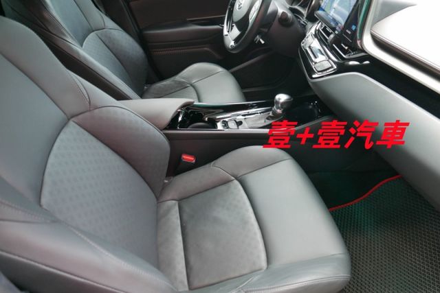 認證通過全車原鈑件 只跑8萬多保證里程 雙恆溫 衛星導航 倒車顯影 雙前電熱椅 定速  第7張相片