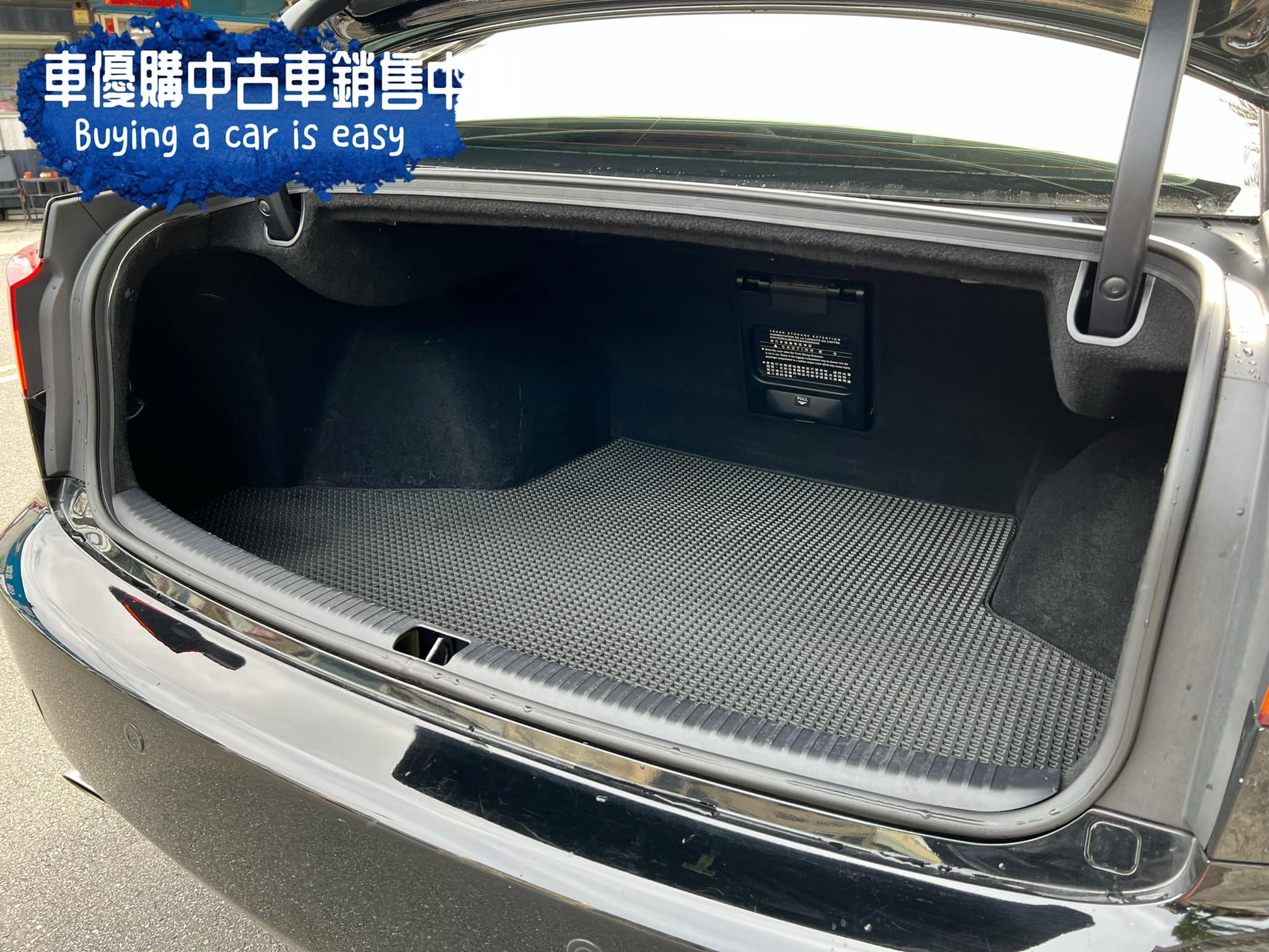 2007年LEXUS IS250 SPORT 頂級ikey/天窗/雙邊電動座椅/大包/新款水箱護罩/內外免整理  第5張相片