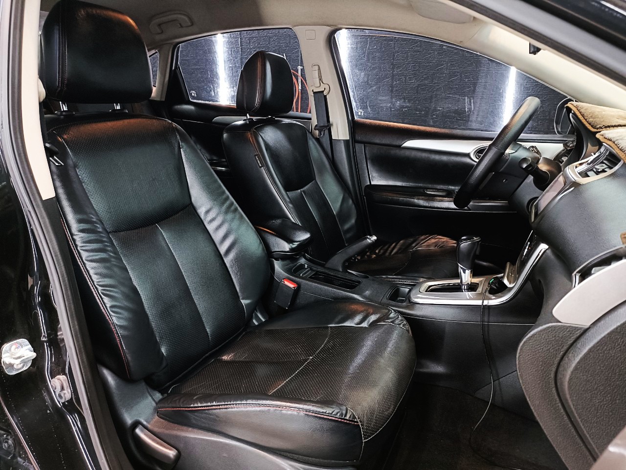 2015年nissan日產SENTRA 1.8L AERO頂級 sport運動版 現車桃園 超省油超好開 認證車  第2張相片