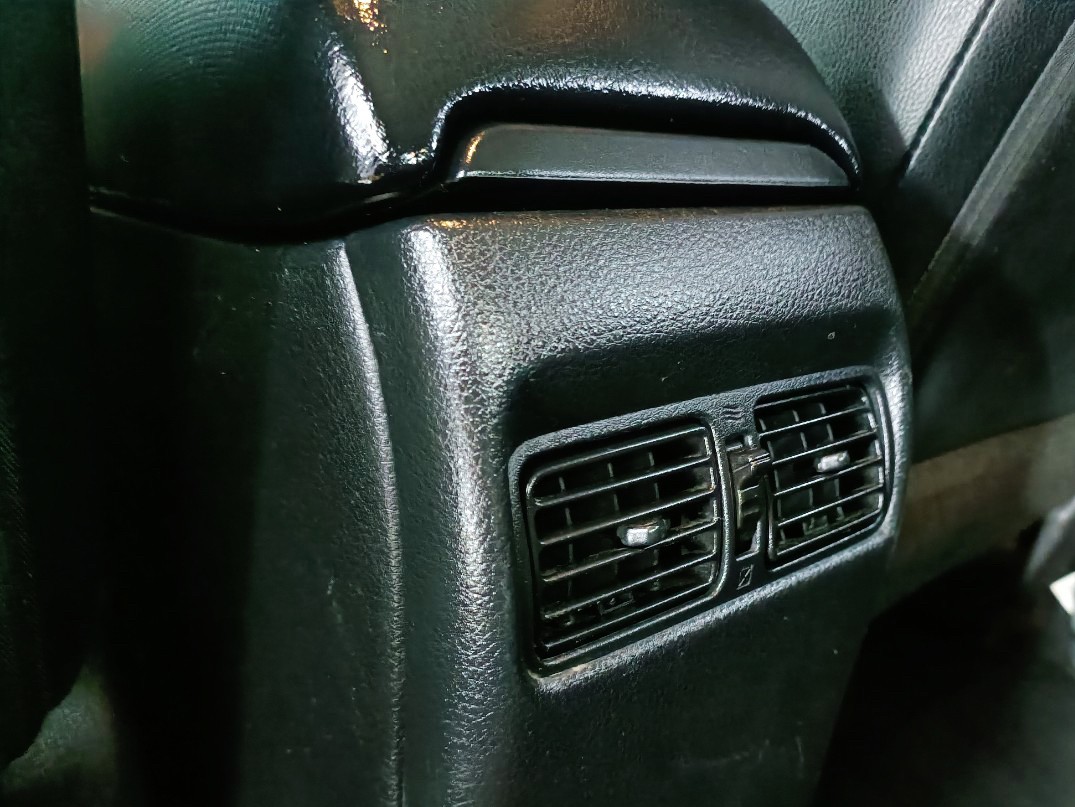 2015年nissan日產SENTRA 1.8L AERO頂級 sport運動版 現車桃園 超省油超好開 認證車  第5張相片