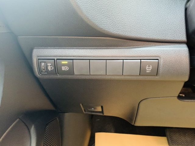 TOYOTA豐田 ALTIS  第8張相片