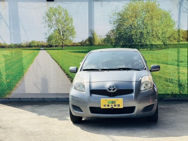 TOYOTA豐田 YARIS  第2張相片