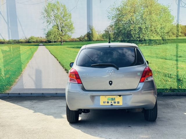 TOYOTA豐田 YARIS  第4張相片