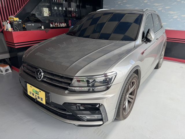 VOLKSWAGEN福斯 TIGUAN  第1張相片